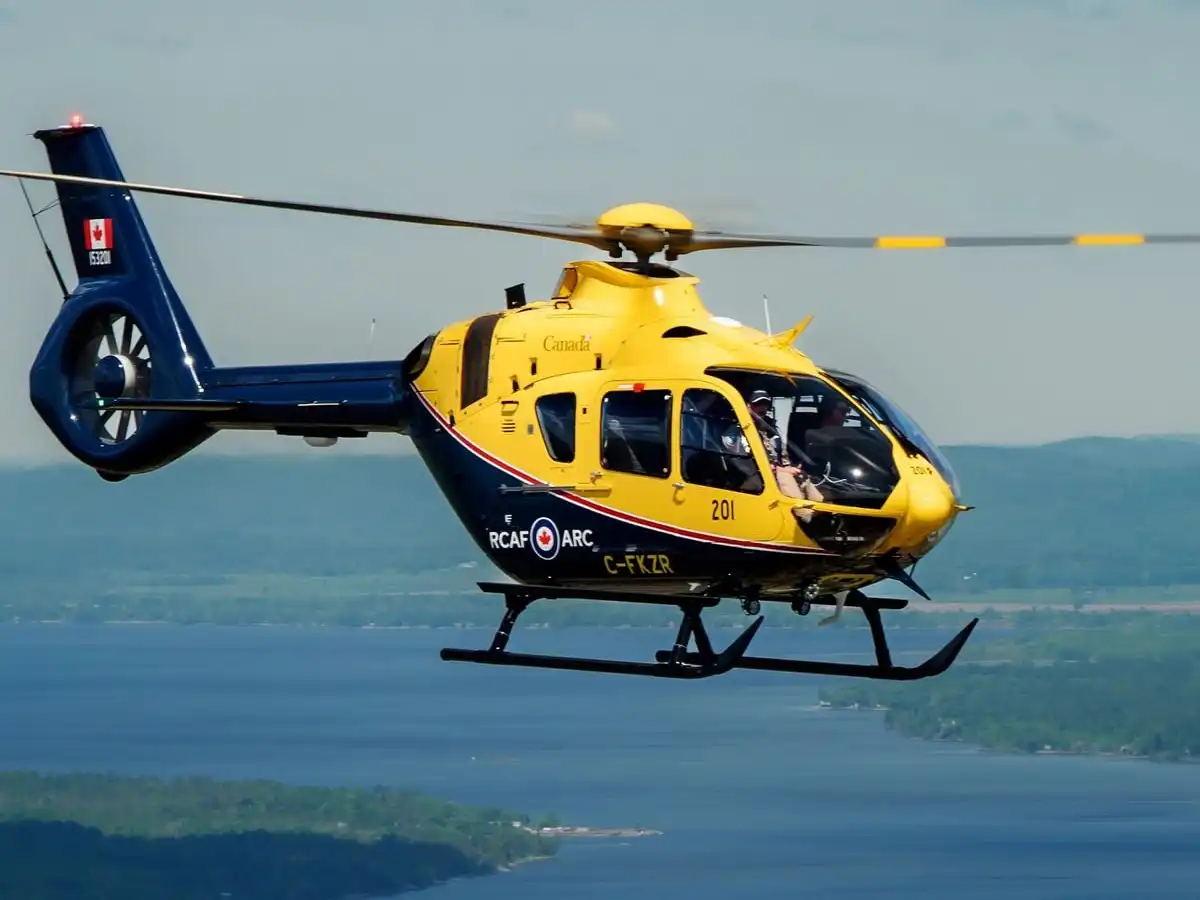 Canadas CT-153 Juno gets ready for training
