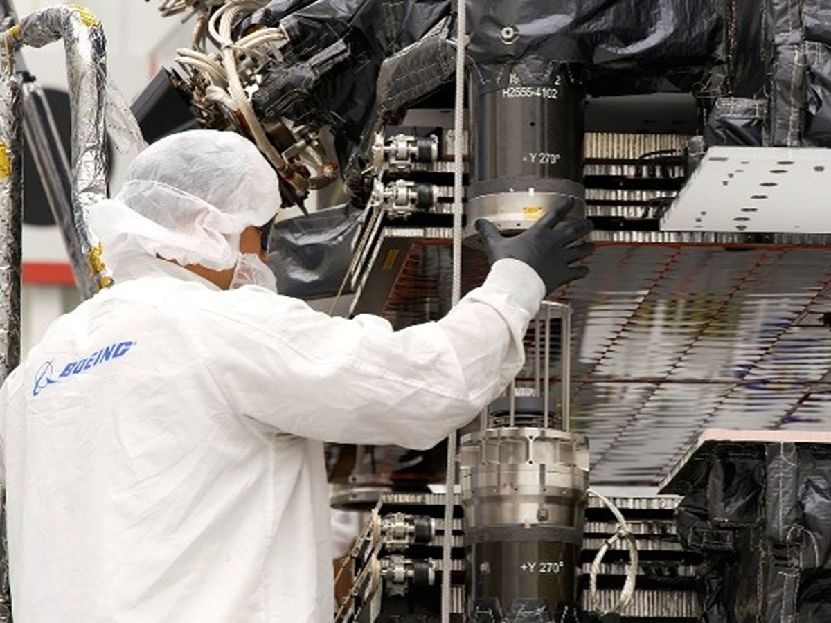 Boeing delivers final high-speed service satellites