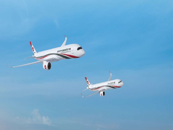 The aircraft will support Biman Bangladesh Airlines' plans to serve North America.